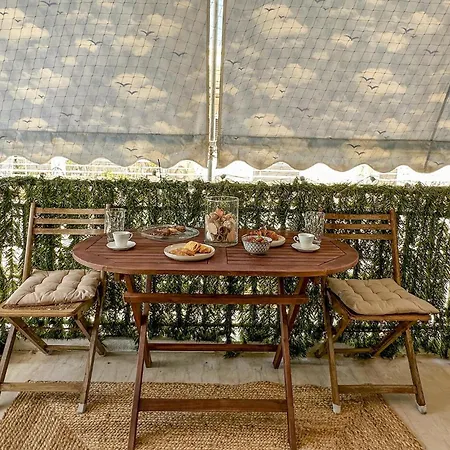 Lovely In Anavissos With Kitchen *